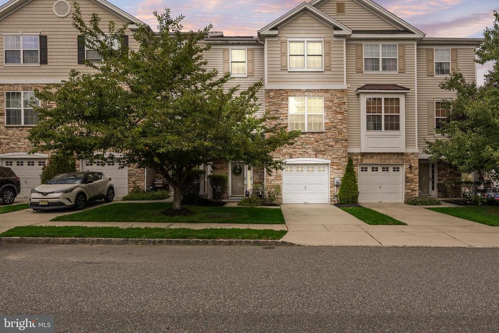 152 ACORN DR, MOUNT ROYAL, NJ 08061 — exterior