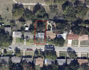 1805 Ridgewood Road, Denison, TX 75020