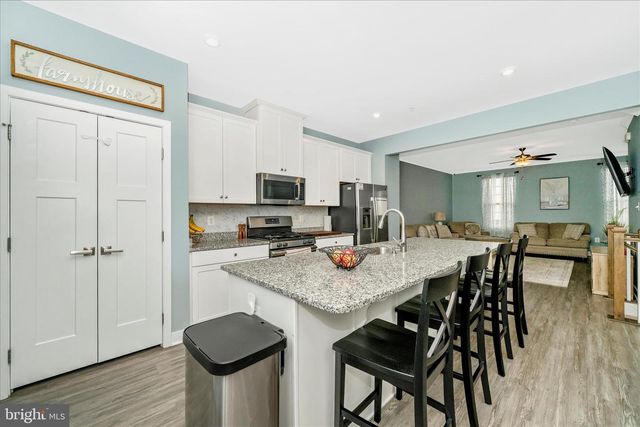 6017 ETTERBEEK ST, Ijamsville, MD 21754