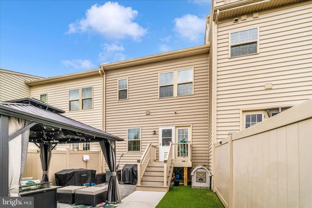 6017 ETTERBEEK ST, Ijamsville, MD 21754