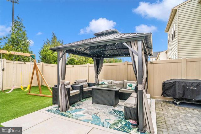 6017 ETTERBEEK ST, Ijamsville, MD 21754