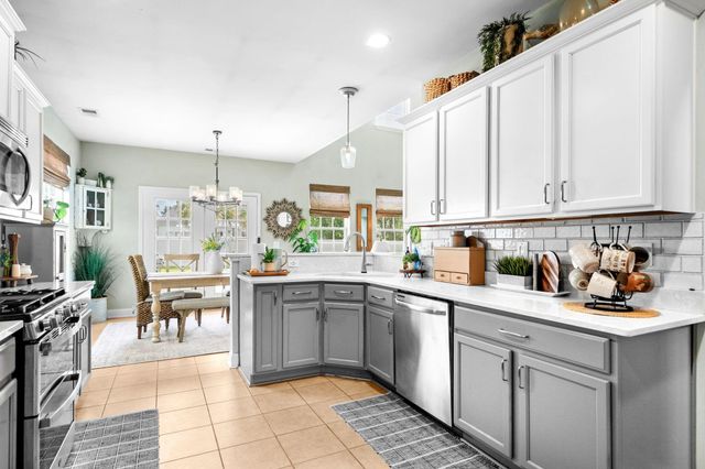 313 Deer Path Dr., Murrells Inlet, SC 29576