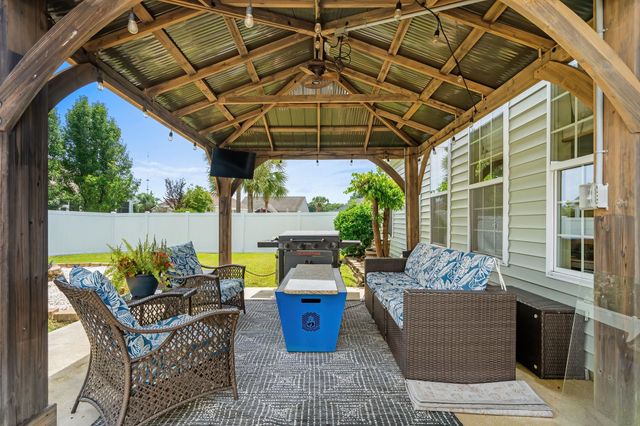 313 Deer Path Dr., Murrells Inlet, SC 29576