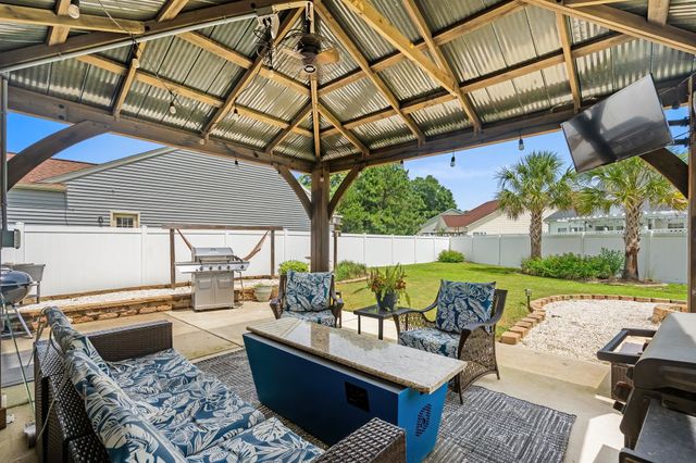 313 Deer Path Dr., Murrells Inlet, SC 29576