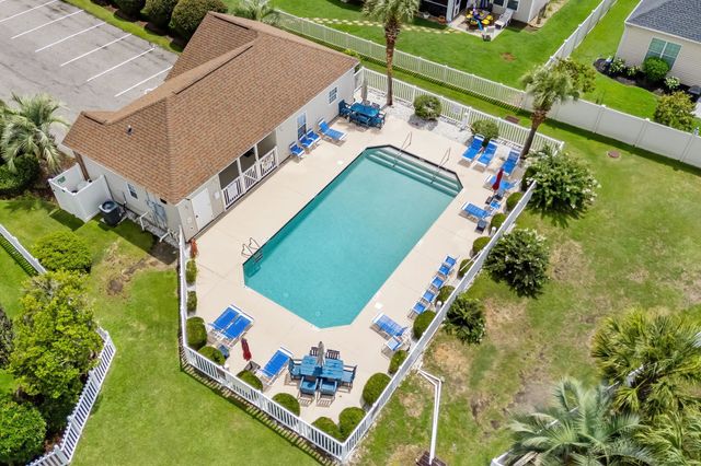 313 Deer Path Dr., Murrells Inlet, SC 29576