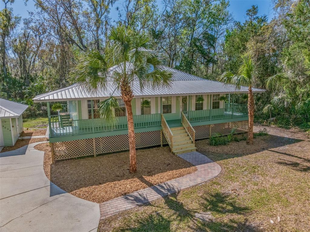 Image 2 of property listing at 4099 N LIDA POINT, Crystal River, FL 34428