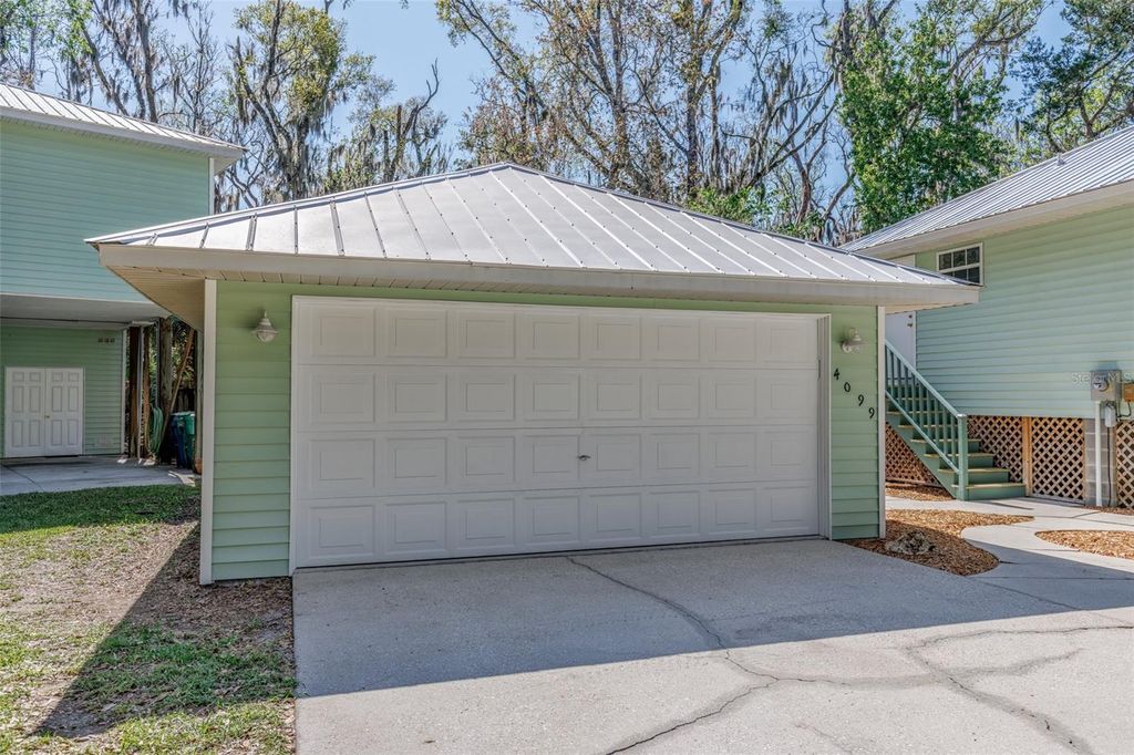 Image 8 of property listing at 4099 N LIDA POINT, Crystal River, FL 34428