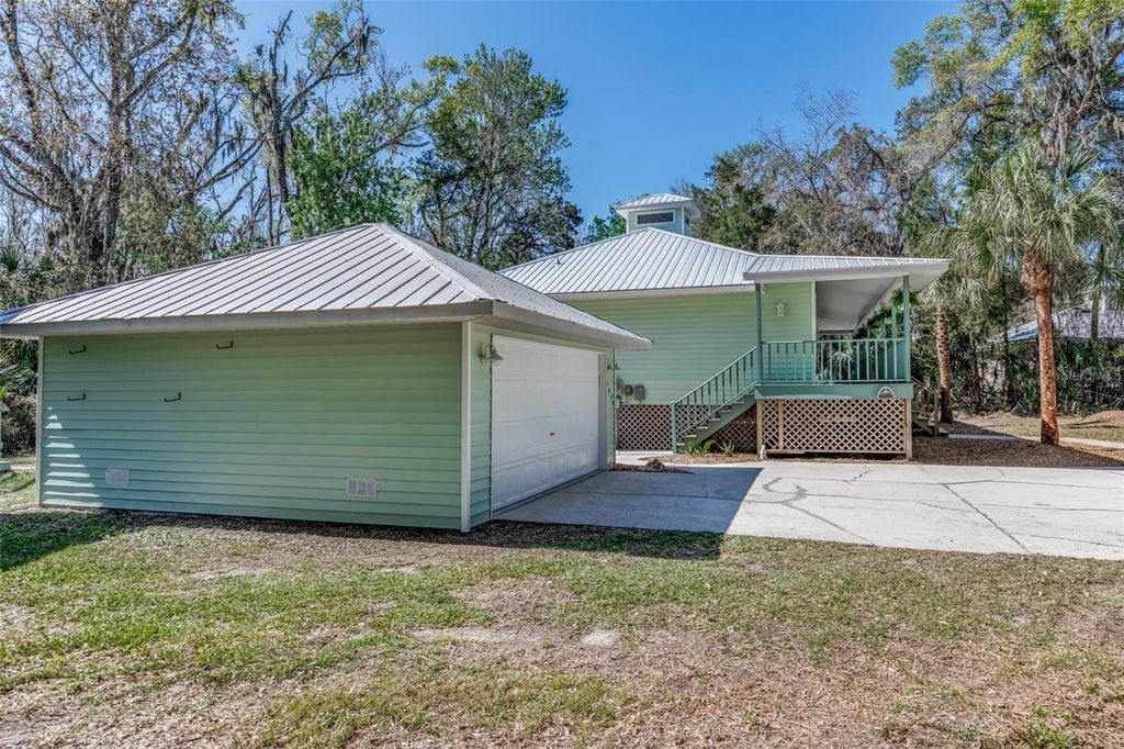 Image 9 of property listing at 4099 N LIDA POINT, Crystal River, FL 34428