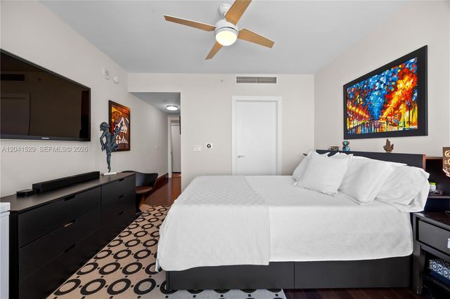 17001 Collins Avenue 3005, Sunny Isles Beach, FL 33160