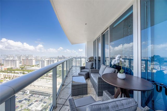 17001 Collins Avenue 3005, Sunny Isles Beach, FL 33160