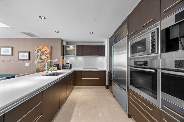 17001 Collins Avenue 3005, Sunny Isles Beach, FL 33160