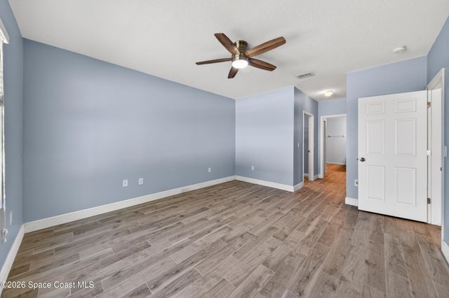 2062 Elkins Point Point, Melbourne, FL 32935