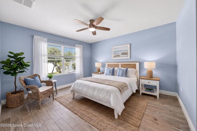 2062 Elkins Point Point, Melbourne, FL 32935