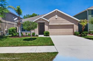 2062 Elkins Point Point, Melbourne, FL 32935