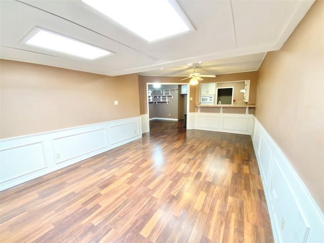 5714 Louise Way Drive, Arlington, TX 76017