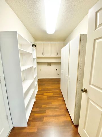 5714 Louise Way Drive, Arlington, TX 76017