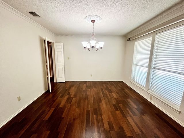 5714 Louise Way Drive, Arlington, TX 76017