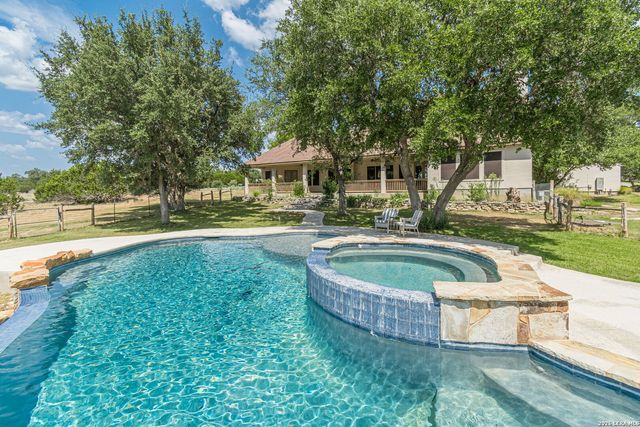 178 CONCHO LN, Boerne, TX 78006