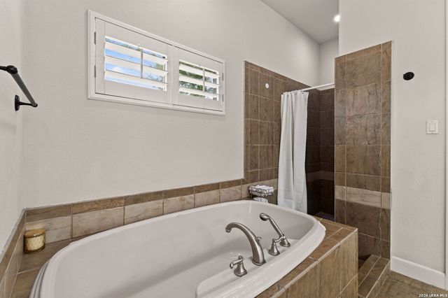 178 CONCHO LN, Boerne, TX 78006