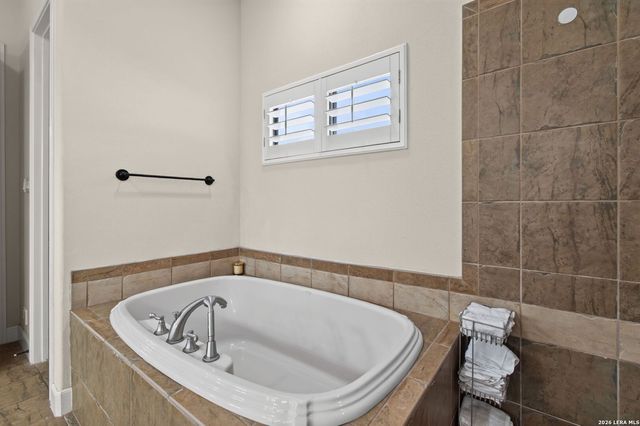 178 CONCHO LN, Boerne, TX 78006