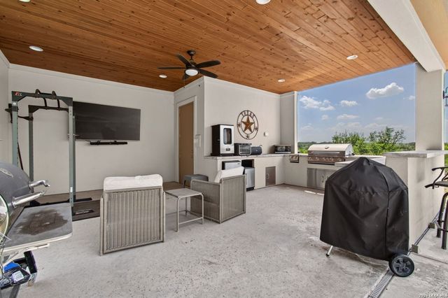 178 CONCHO LN, Boerne, TX 78006