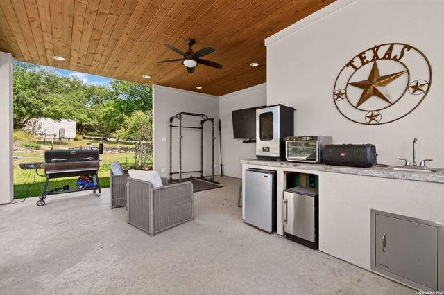 178 CONCHO LN, Boerne, TX 78006