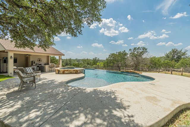 178 CONCHO LN, Boerne, TX 78006
