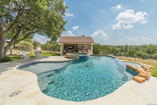 178 CONCHO LN, Boerne, TX 78006