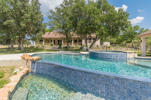 178 CONCHO LN, Boerne, TX 78006