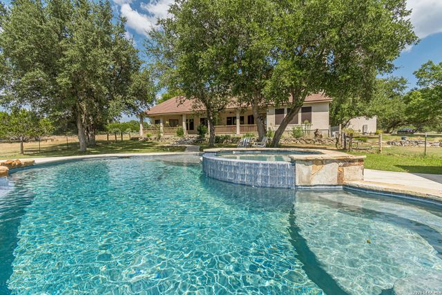 178 CONCHO LN, Boerne, TX 78006