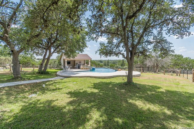 178 CONCHO LN, Boerne, TX 78006