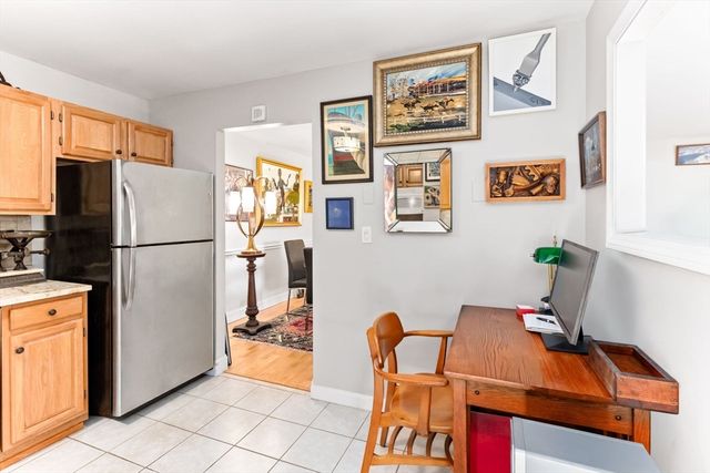 221 Oak Street 4-31, Brockton, MA 02301