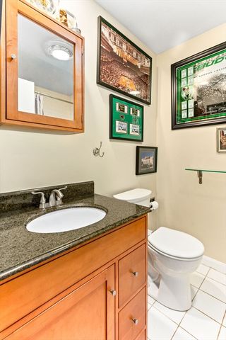 221 Oak Street 4-31, Brockton, MA 02301