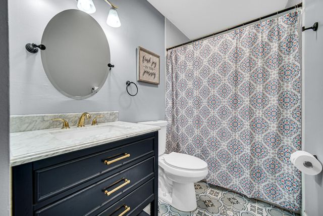 3113 Devonshire Circle, Crown Point, IN 46307