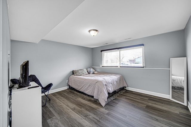 3113 Devonshire Circle, Crown Point, IN 46307