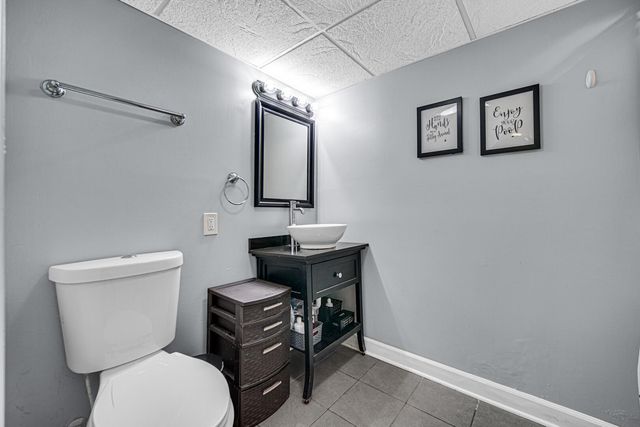 3113 Devonshire Circle, Crown Point, IN 46307