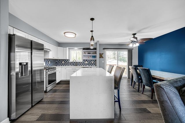 3113 Devonshire Circle, Crown Point, IN 46307