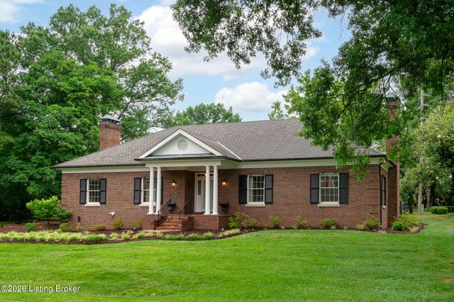 5523 Apache Rd, Louisville, KY 40207