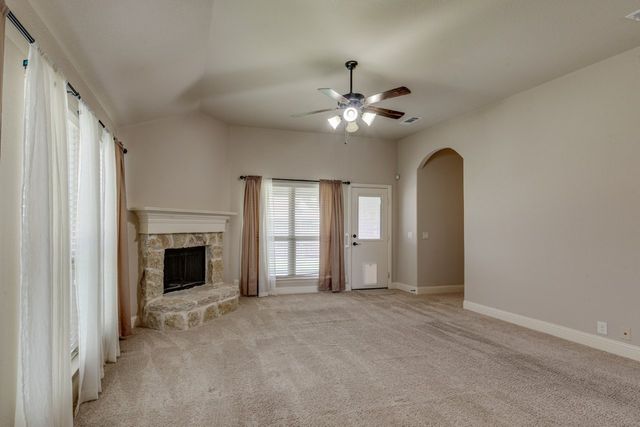 1002 Star Grass Drive, Mansfield, TX 76063