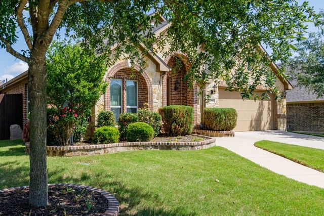 1002 Star Grass Drive, Mansfield, TX 76063