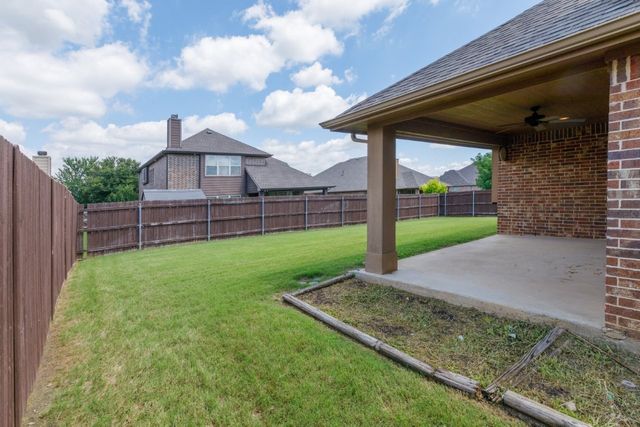 1002 Star Grass Drive, Mansfield, TX 76063