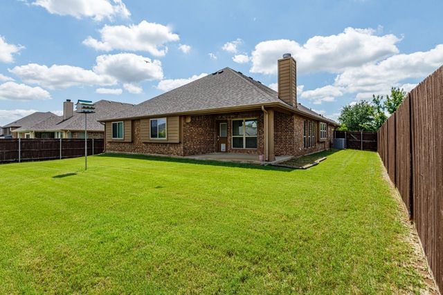 1002 Star Grass Drive, Mansfield, TX 76063