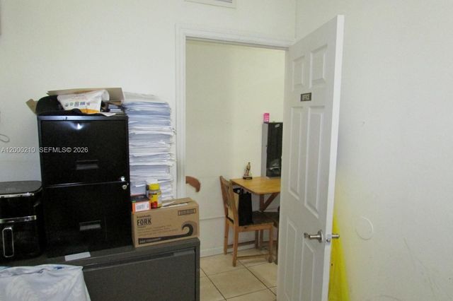 4330 SW 8th St, Coral Gables, FL 33134