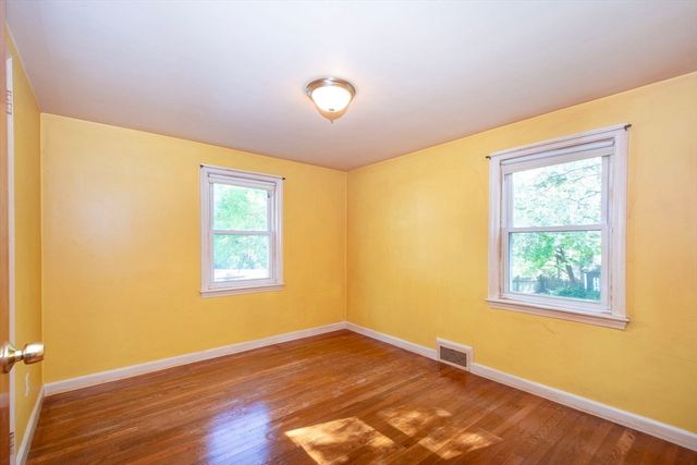 81 Livoli Ave, Braintree, MA 02184