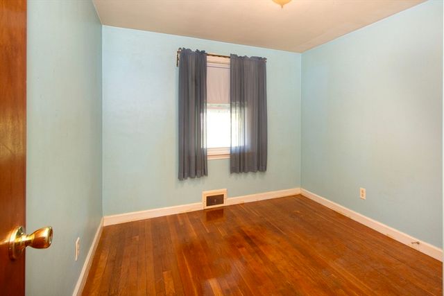 81 Livoli Ave, Braintree, MA 02184