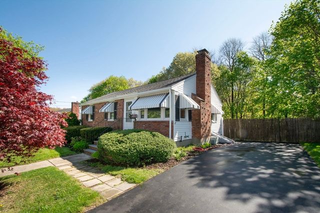 81 Livoli Ave, Braintree, MA 02184