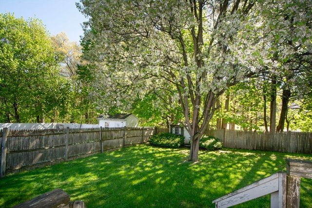 81 Livoli Ave, Braintree, MA 02184