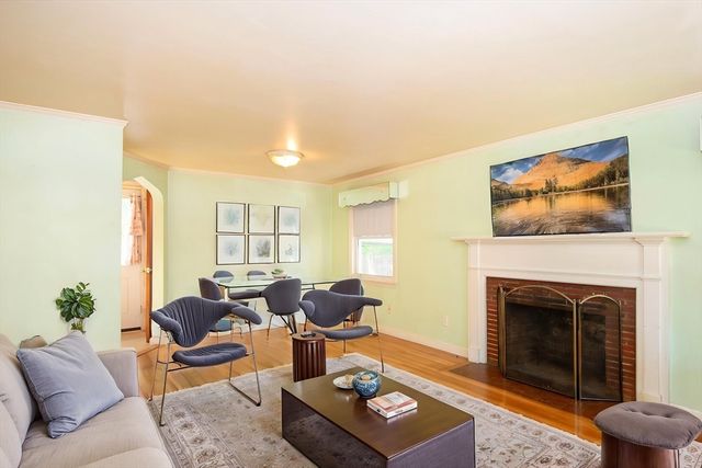 81 Livoli Ave, Braintree, MA 02184