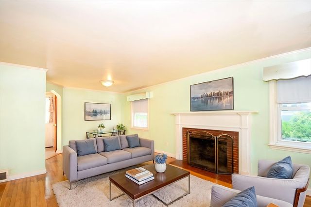 81 Livoli Ave, Braintree, MA 02184
