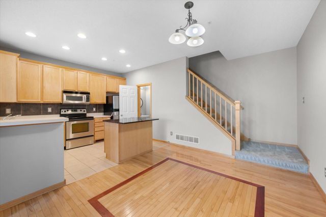 14642 Sumter Avenue, Savage, MN 55378